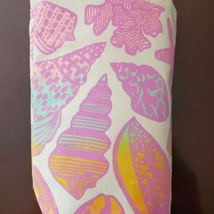 Jana Lam plant holder